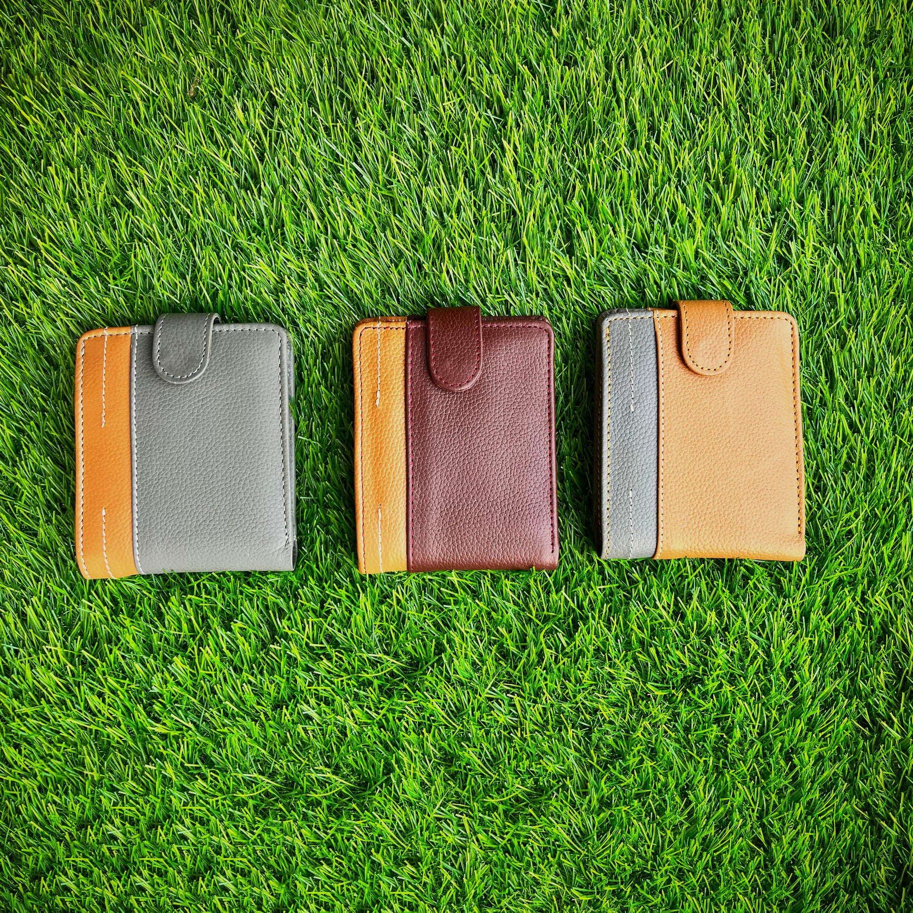 Premium Leather Wallet – Maximum Storage with Elegant Design