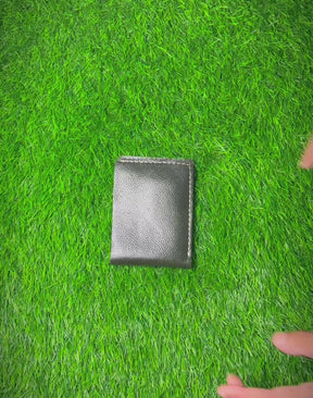 Slim Green Shining Pure Cow Leather Wallet – 6 Card Slots & 2 Cash Compartments